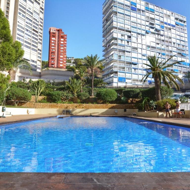 Stunning New Apt, Beach 1min, 2BR, Parking - Two-Bedroom Apartment - 20