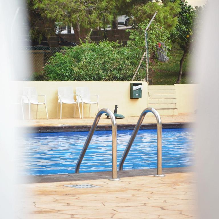 Stunning New Apt, Beach 1min, 2BR, Parking - Two-Bedroom Apartment - 21
