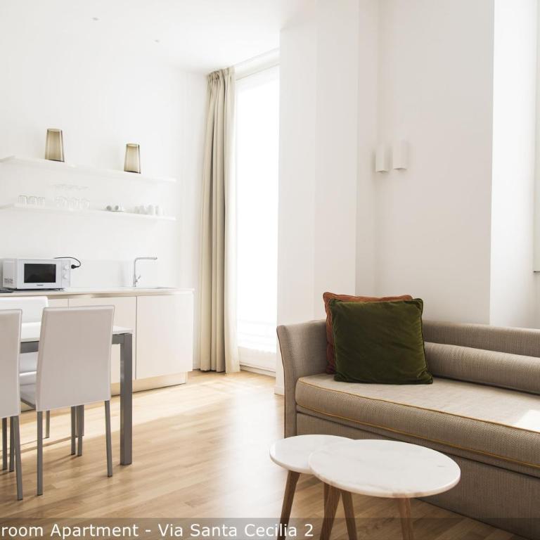 Brera Apartments in San Babila - Appartamento Deluxe con 1 Camera da Letto - Via Santa Cecilia 2 - 6