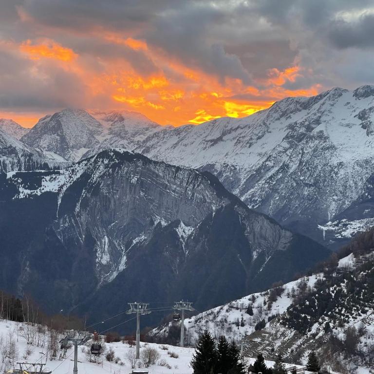 Studio avec coin montagne et belle vue panoramique - Appartement 1 Chambre - 2