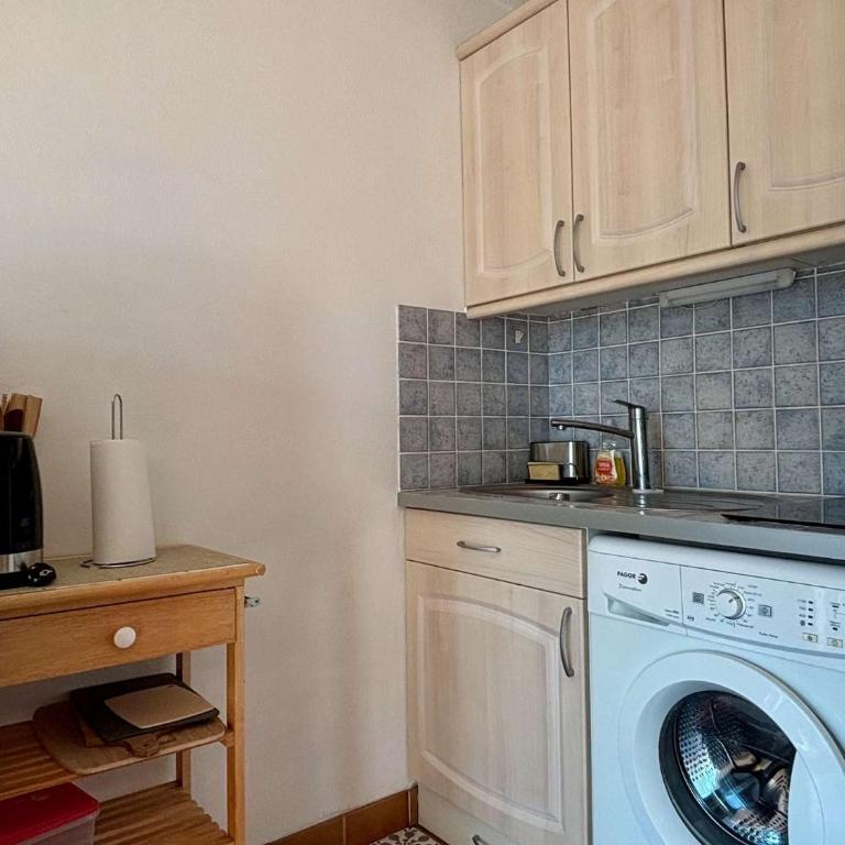 Appartement Studio - cabine 4 couchages ARGELES SUR MER AR030-053 - Appartement - 10