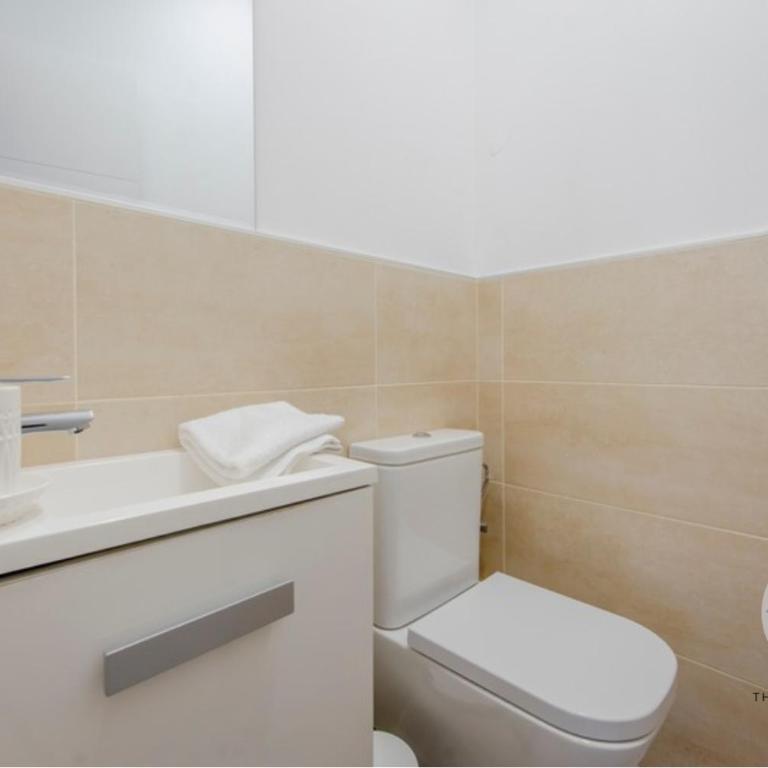 Vibrante y moderna para 7, conoce Toledo 77 - Apartamento - 10