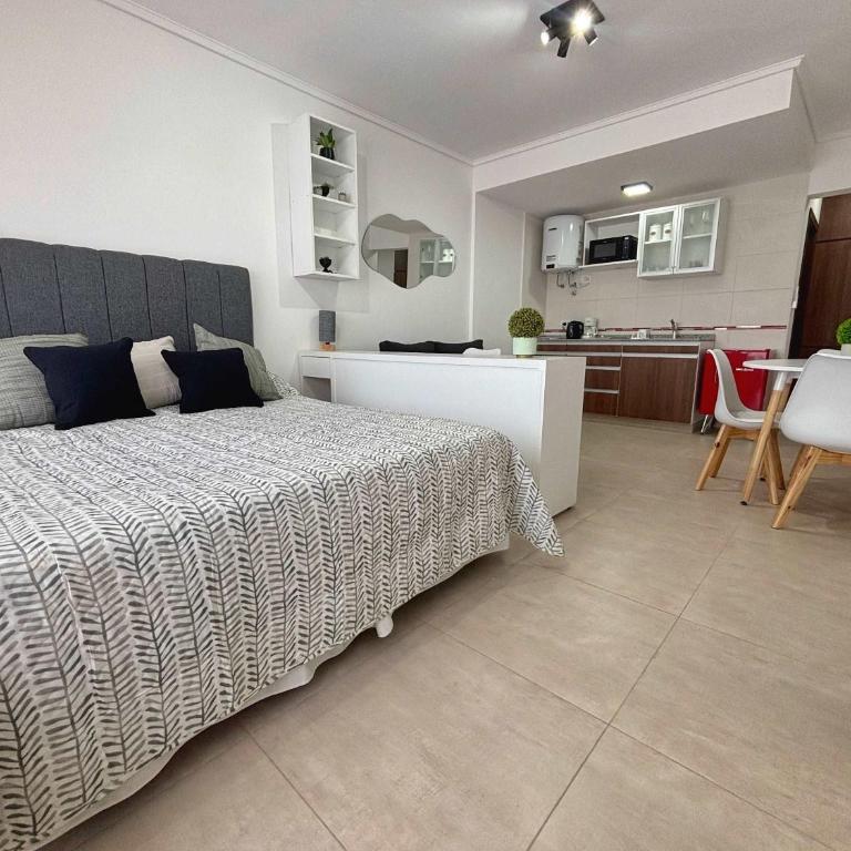 Moderno Departamento Con Pileta - Apartamento - 12