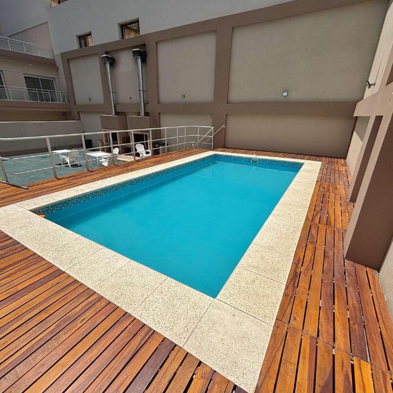 Moderno Departamento Con Pileta - Apartamento - 53