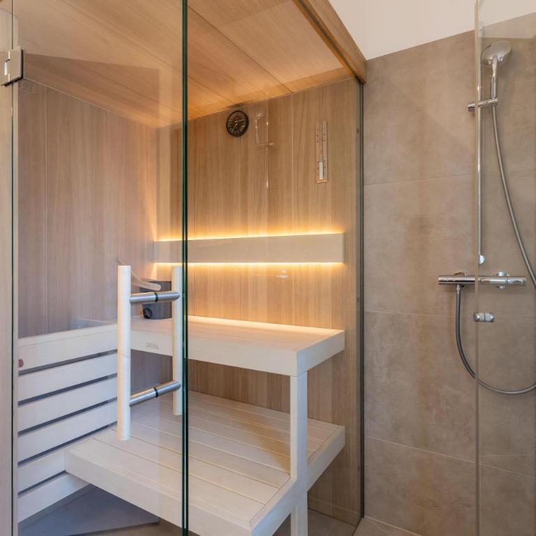 Alpine Suite Spot - Suite mit Sauna - 14