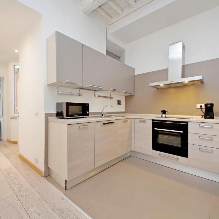 Colosseo Attico Particolare Terrazza Panoramica - Appartamento con 3 Camere da Letto - 3