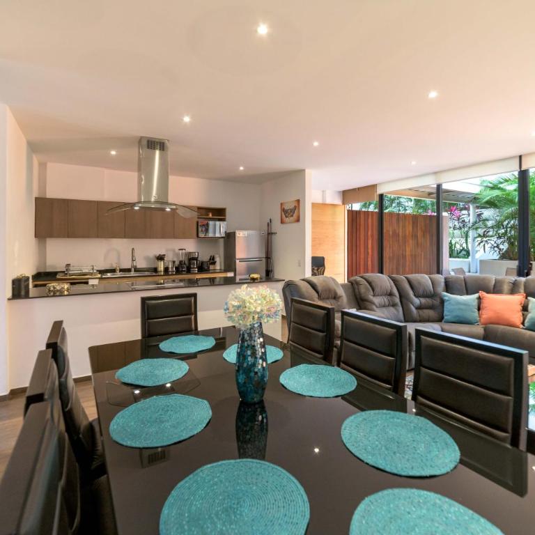 Spacious Condo 200m from Beach & 5th Ave - Apartamento de 2 dormitorios con terraza - 30