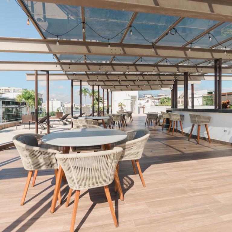 Spacious Condo 200m from Beach & 5th Ave - Apartamento de 2 dormitorios con terraza - 22