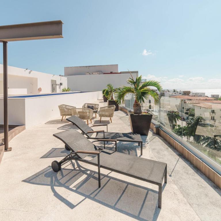 Spacious Condo 200m from Beach & 5th Ave - Apartamento de 2 dormitorios con terraza - 20