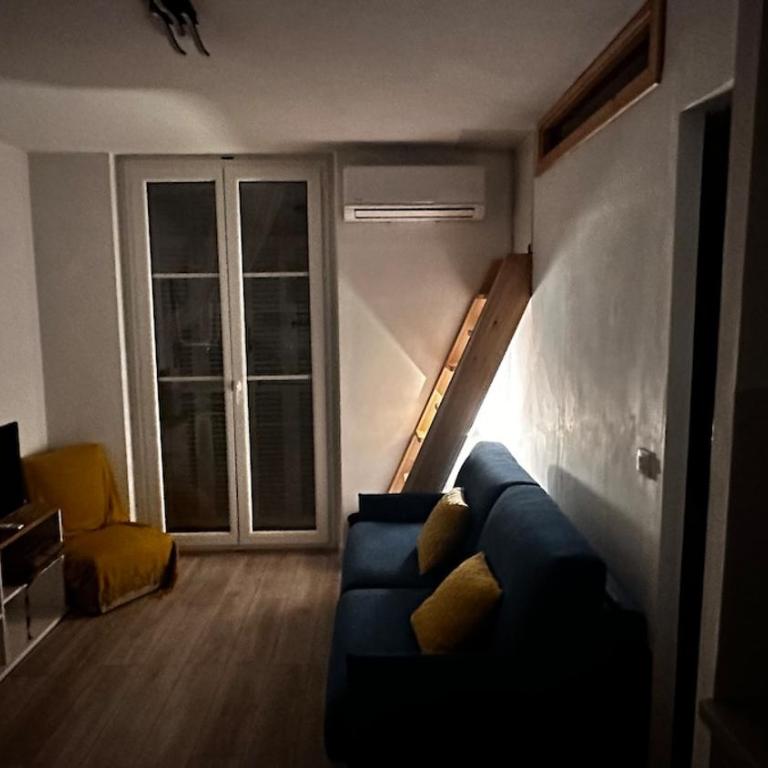 Appartement 2 pieces centre Menton jardin Bioves 4 nuits minimum - Appartement 1 Chambre - 12