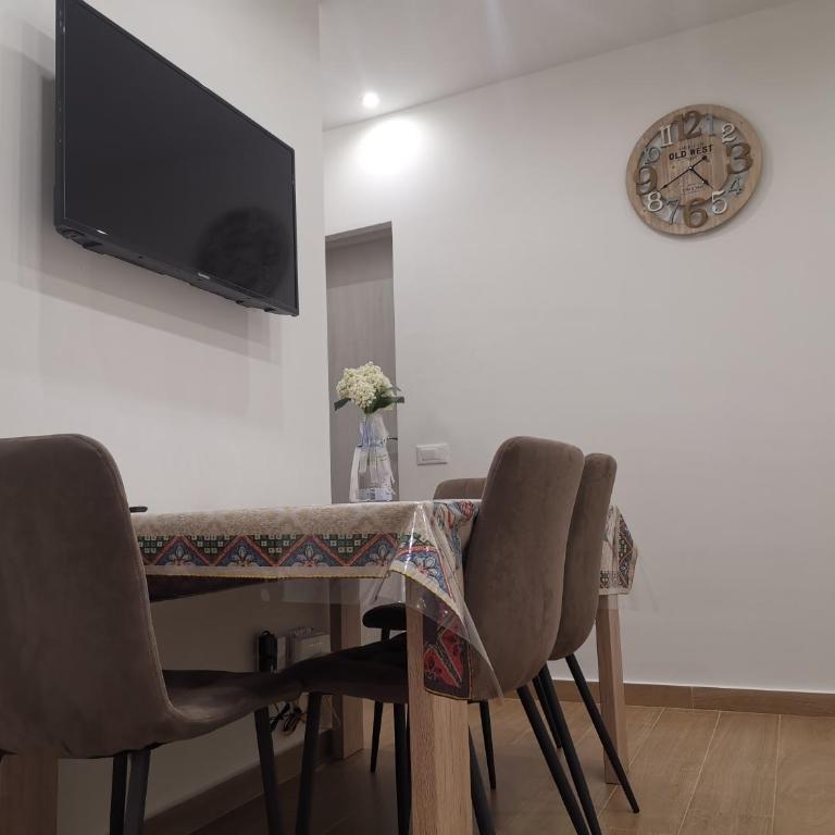 Primo Piano - Appartamento con 2 Camere da Letto - 10