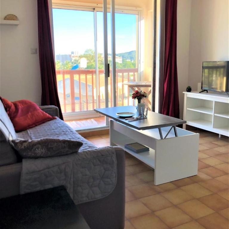 La Porte du Soleil - VUE MER - Plage à 2 Min - Terrasse et Clim - PET FRIENDLY - Offre Spéciale - HolyRiviera Services - One-Bedroom Apartment - 34