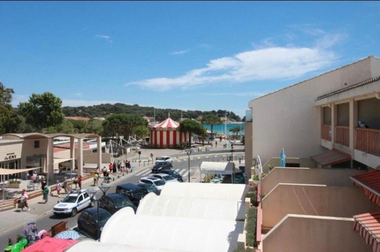 La Porte du Soleil - VUE MER - Plage à 2 Min - Terrasse et Clim - PET FRIENDLY - Offre Spéciale - HolyRiviera Services - One-Bedroom Apartment - 40