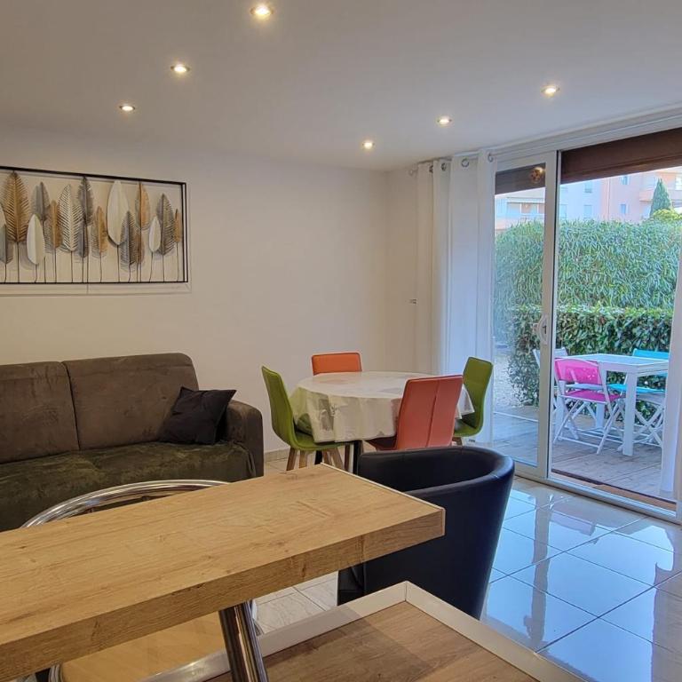 Charming T2 100 meters from the beach - Appartement - 5