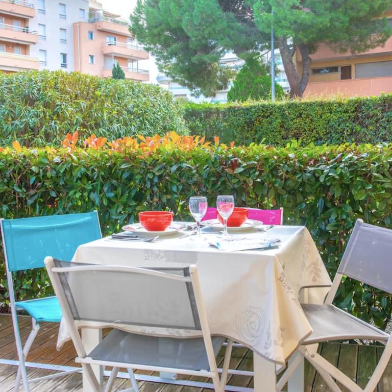 Charming T2 100 meters from the beach - Appartement - 13