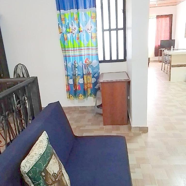 CÓMODO APARTAMENTO CENTRAL EN BARRIO SEMI RURAl - Apartamento de 2 dormitorios - 49