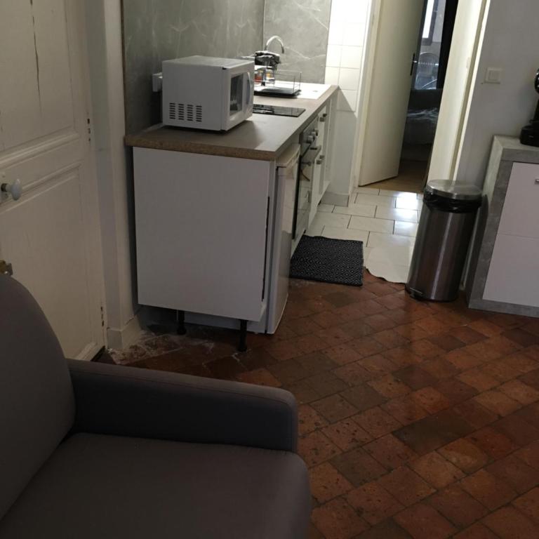Départ tardif appartement T2 avec 1 chambre centre Orléans - Appartamento con 1 Camera da Letto - 8