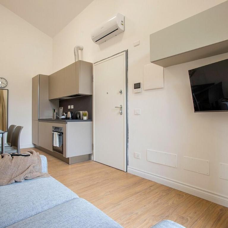 Urban Oasis near Termini, Free Parking&Balcony, int10 - Appartamento Superior con 1 Camera da Letto e Balcone - 5