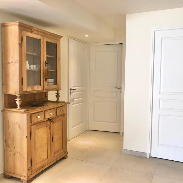 The HoPe, appartement au sein d'une maison avec piscine - Suite Supérieure - 15