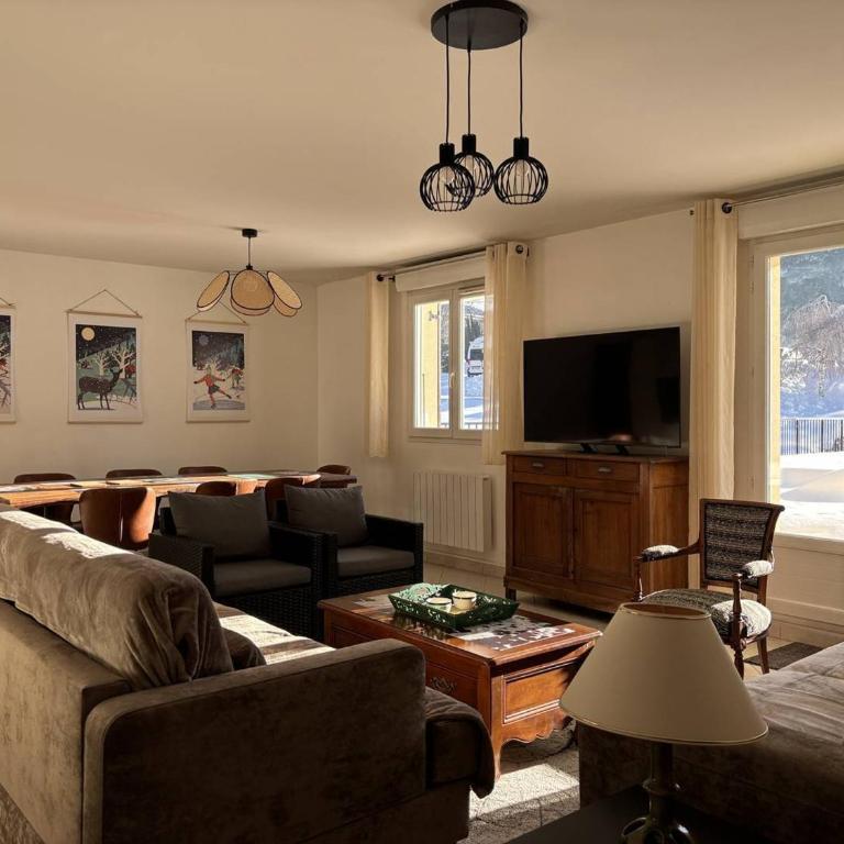 Appartement au cœur de Villard de Lans avec grande terrasse et double garage - FR-1-548-47 - Apartment - 1