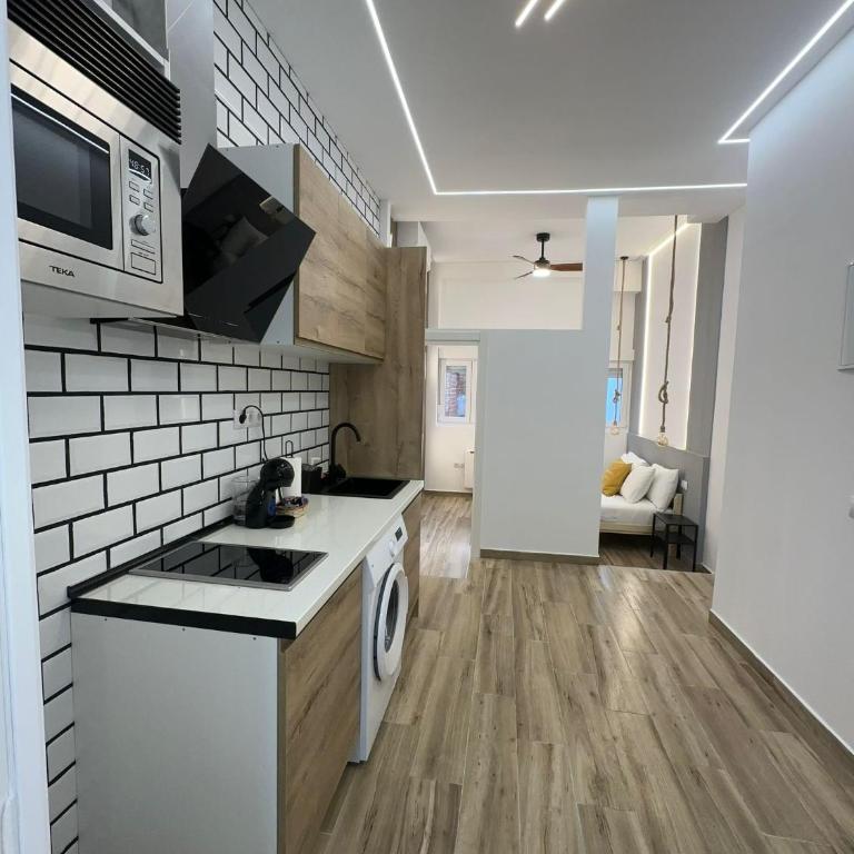 Apartamentos Plaza Castilla - One-Bedroom Apartment - 5