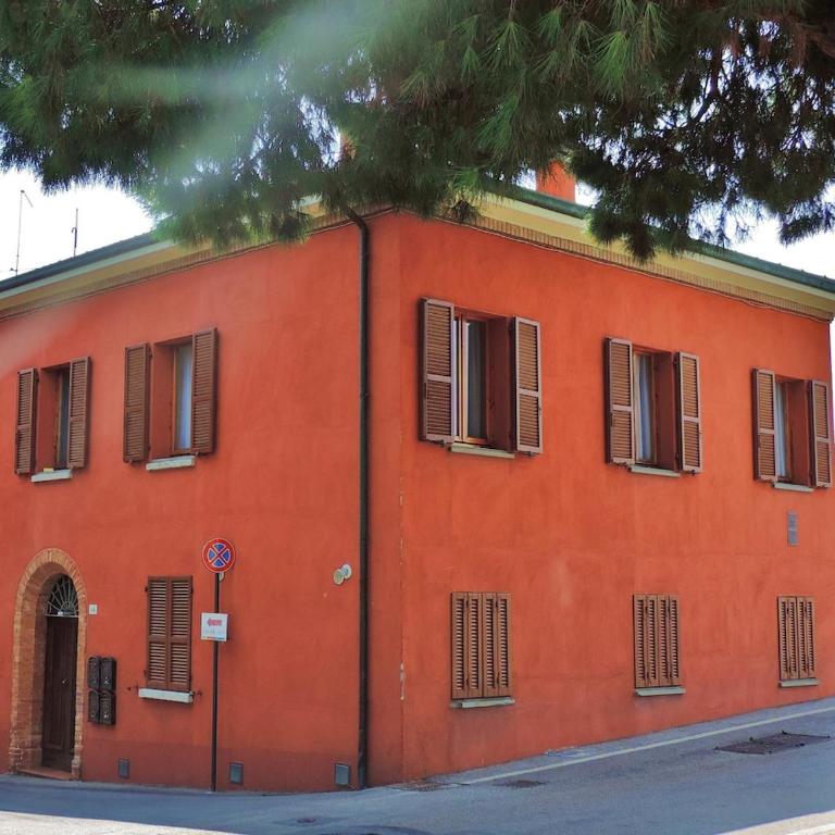 "Canal View", appartamento ampio e luminoso, con splendida vista sul canale e sul ponte romano, free parking, AC, WIFI - Appartamento con 2 Camere da Letto - 35