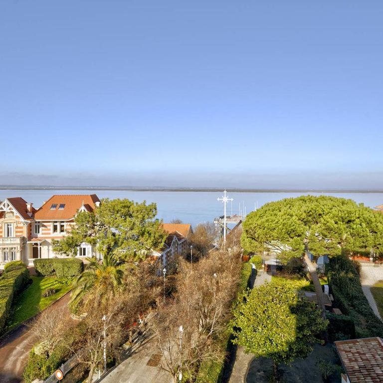 Arcachon - T3 avec terrasse, parking et WIFI - FR-1-433-131 - Apartment - 10