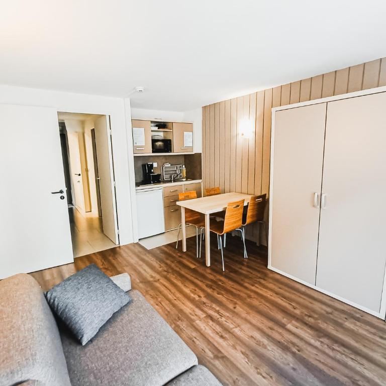 Garden & City Cauterets Balneo - Studios communicants (6-8 personnes) - 2