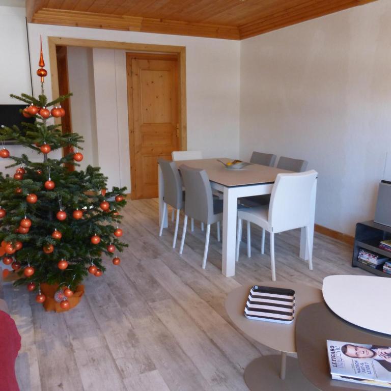 Charmant 3 pièces rénové avec balcon et Wifi près de Méribel - FR-1-411-976 - Apartamento - 11