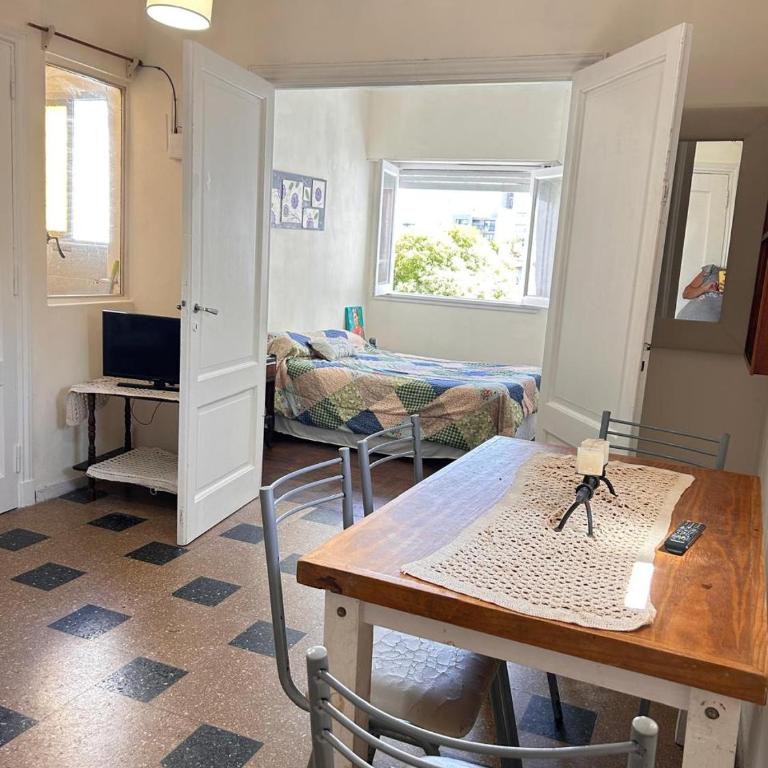Ambiente y medio, excelente ubicacion, hasta 4 personas - One-Bedroom Apartment - 5
