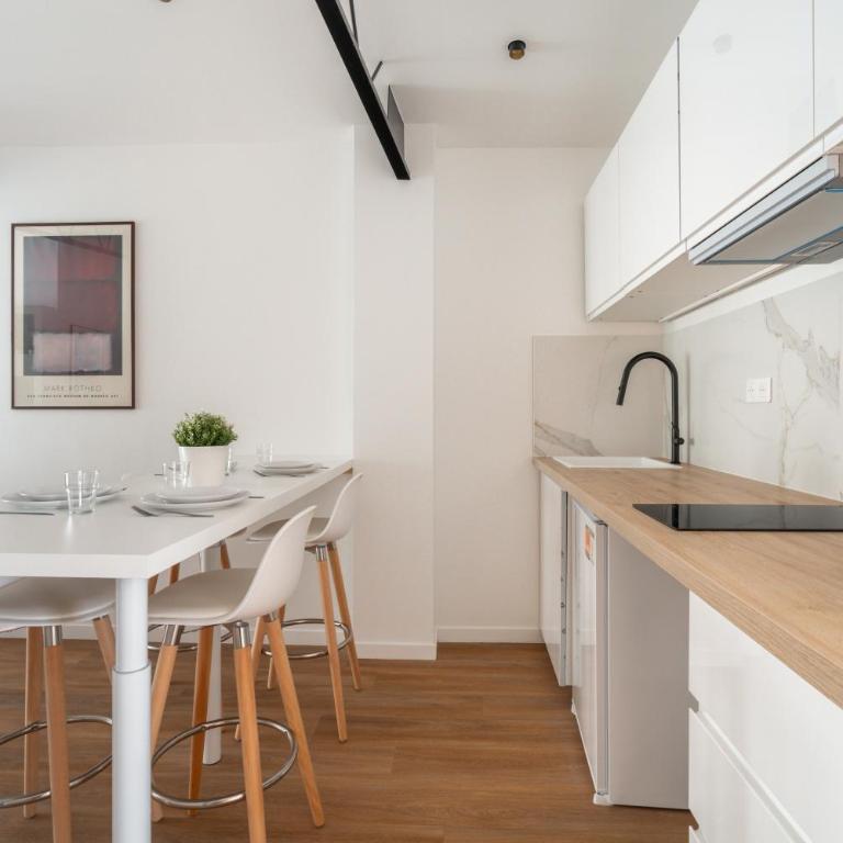 Charming new apartments in Paris - Appartement 2 Chambres - 9