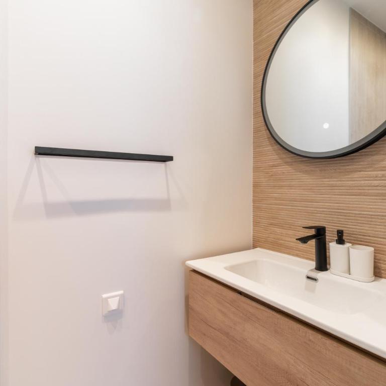 Charming new apartments in Paris - Appartement 2 Chambres - 12
