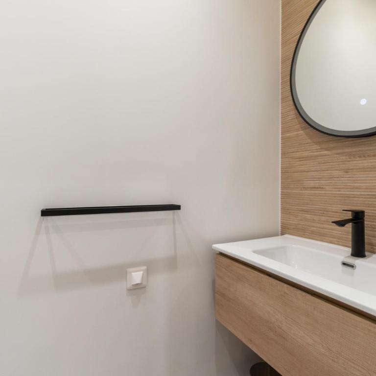 Charming new apartments in Paris - Appartement 2 Chambres - 15