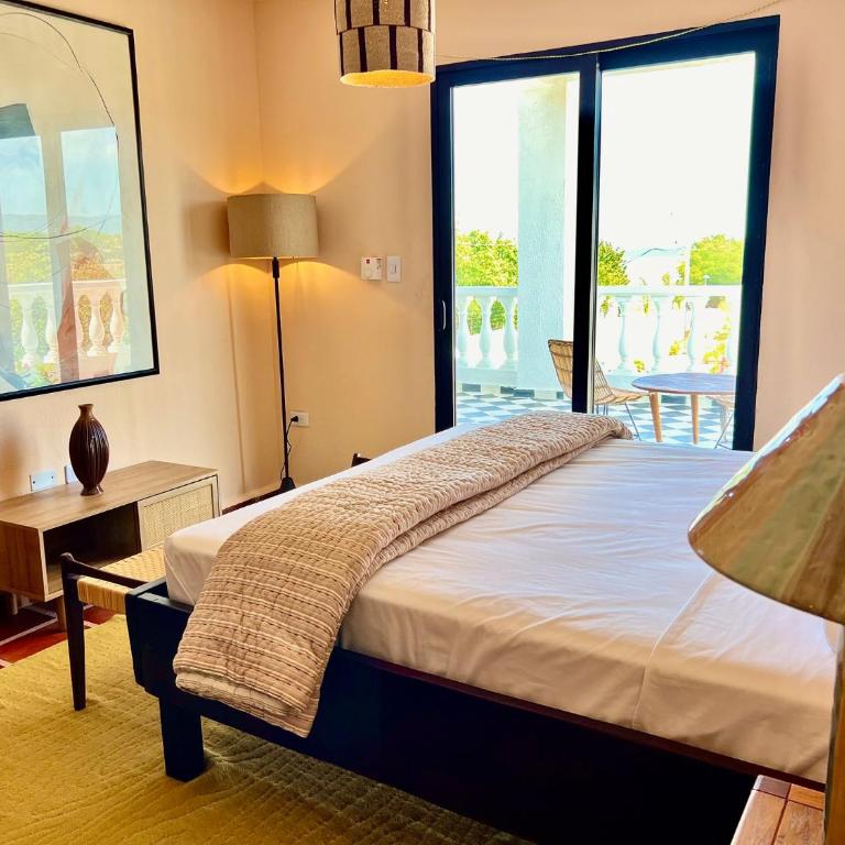 Hotel Villa Toti - Habitación Doble Deluxe con vistas al mar - 4