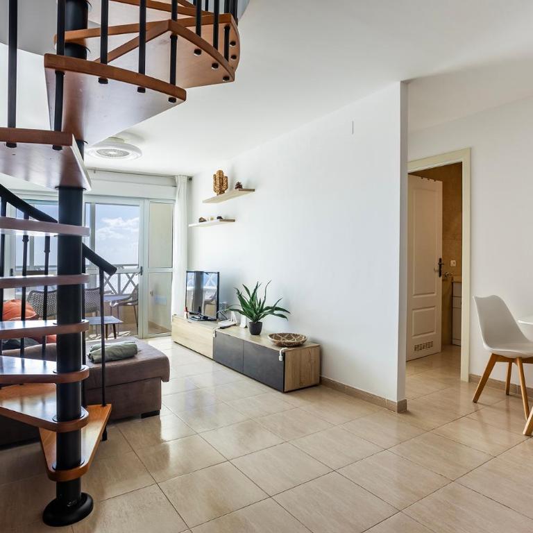 CASA DOBLE - penthouse, pool, priv parking, fibre net, spacious terrace - Apartamento de 2 dormitorios - 4