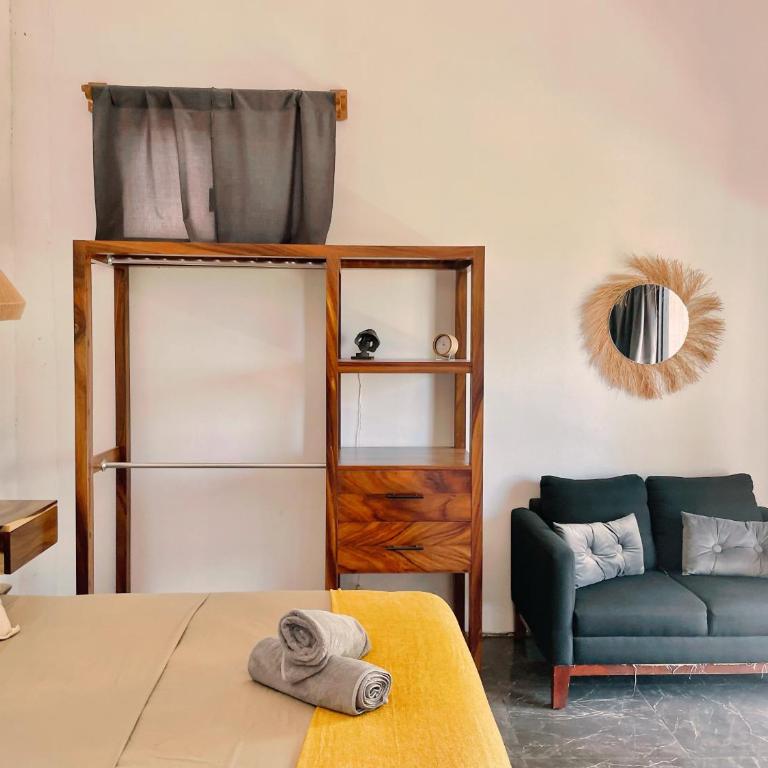 Casa Coco Nogales in La Punta Zicatela - Two-Bedroom House - 17
