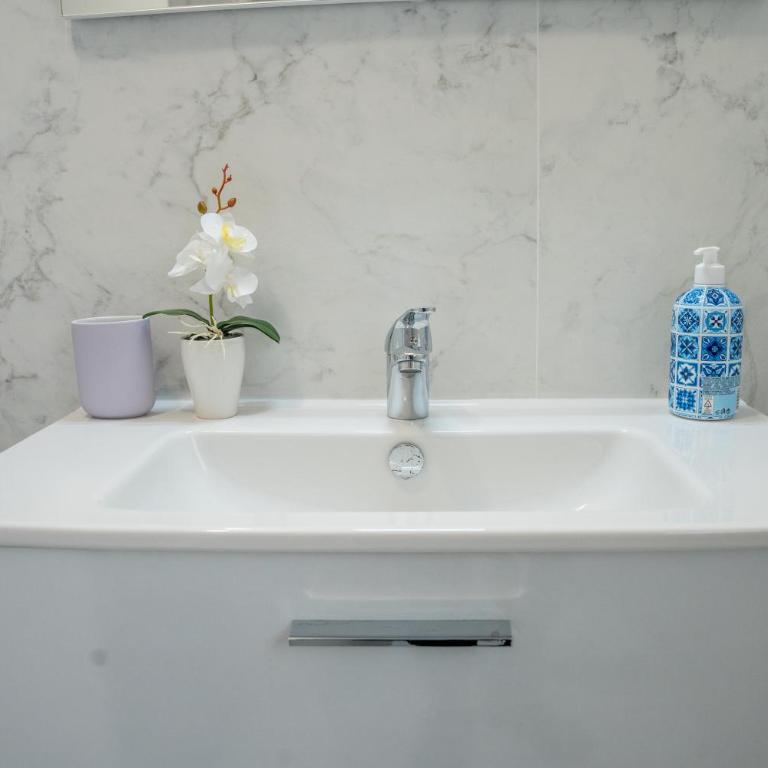 L'ANGOLO di GALILEO - Single Room with Balcony - 9