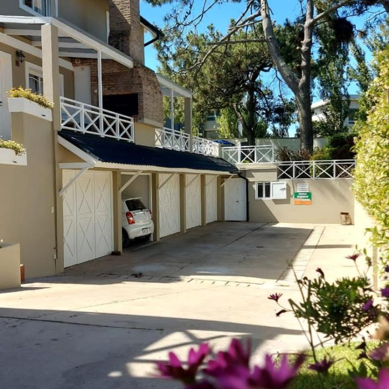 Picun Cuyen - Three-Bedroom Townhouse - 70