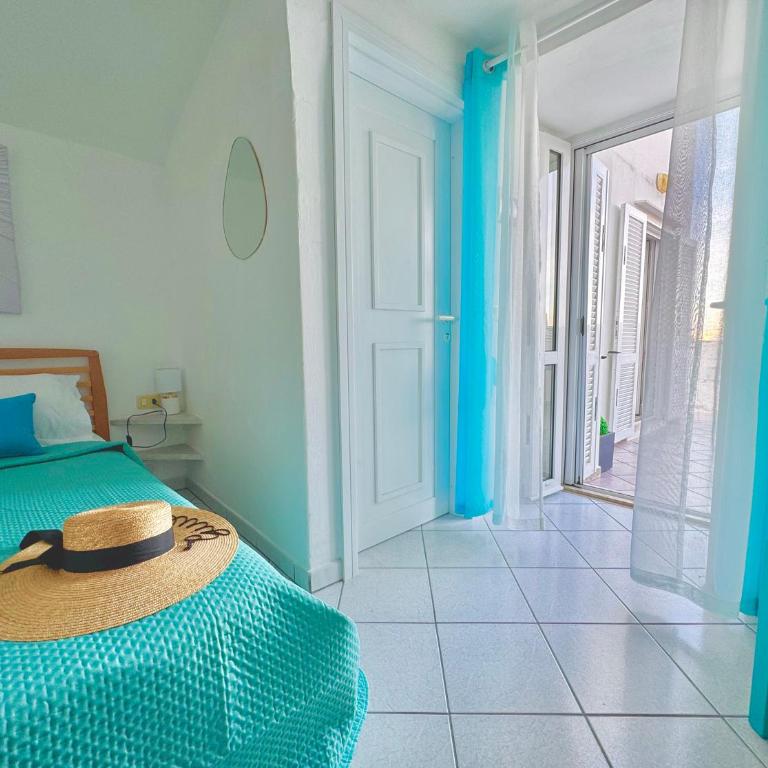 PonzaSmeralda Le Forna - Appartamento con 2 Camere da Letto, Terrazza e Vista Mare - 14