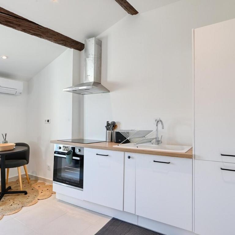 charmant studio climatisé pres de notre dame de la garde - Studio - 21