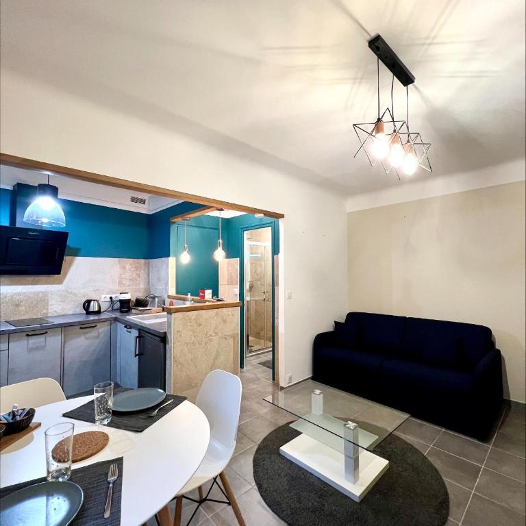 Chaleureux Studio Centre Ville - One-Bedroom Apartment - 7