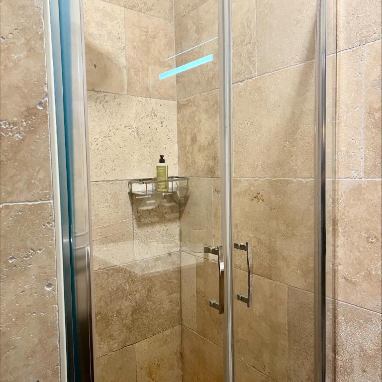 Chaleureux Studio Centre Ville - One-Bedroom Apartment - 11