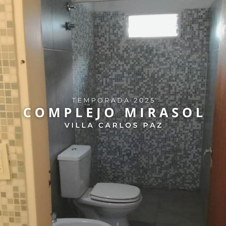 Complejo Mirasol en Carlos Paz - DEPTO 1 y 2 - Apartamento de 1 Dormitorio con balcón y vistas a la ciudad - 3