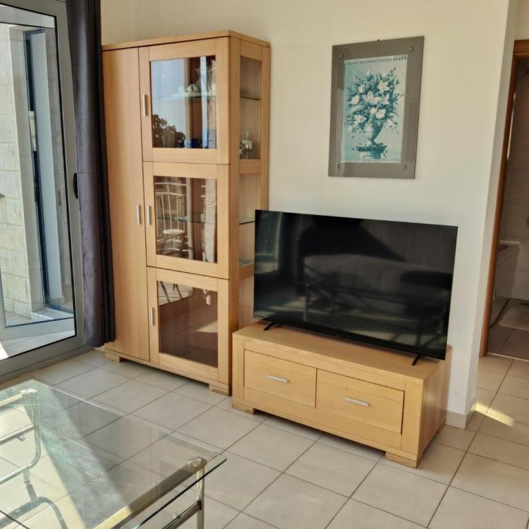 Good morning Petrovac - Two-Bedroom Apartment with Sea View - 4