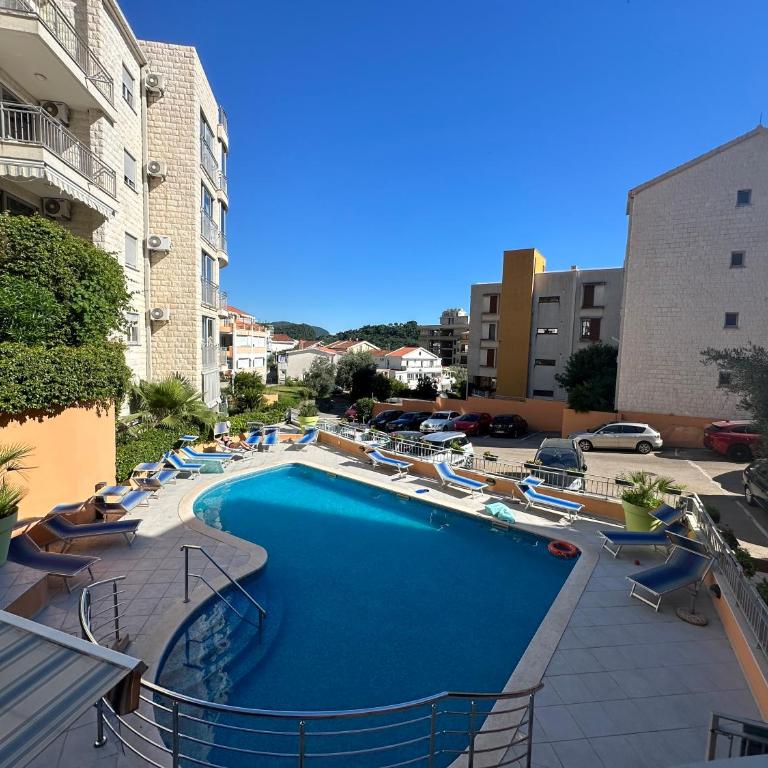 Good morning Petrovac - Two-Bedroom Apartment with Sea View - 1