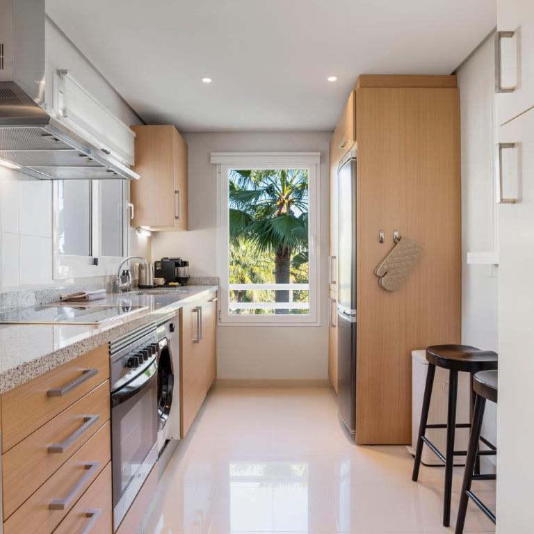 Luxury Apartment with Free Alcazaba Lagoon Access - Apartamento de 2 dormitorios - 10