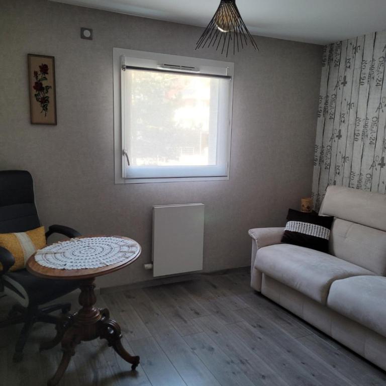 Appartement T3 calme avec belle vue - Appartement avec Vue et Balcon - 6