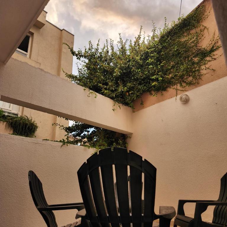 Departamento con cochera cerca del centro en Mendoza - Apartamento de 2 dormitorios - 17