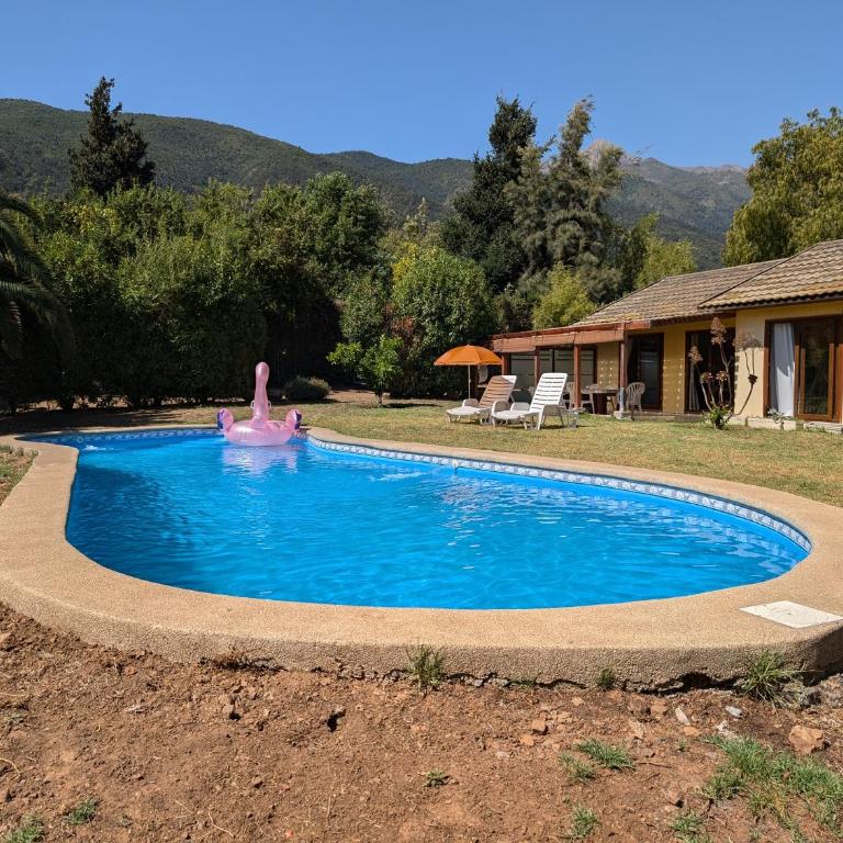 Linda casa en Olmue con amplia piscina y jardín - Three-Bedroom House - 6