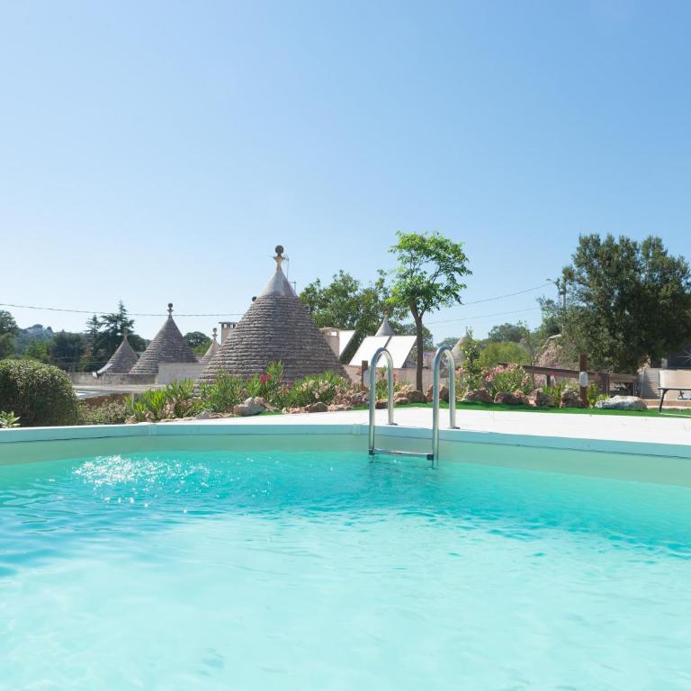 Trulli in Puglia with Pool for 6 - Casa Vacanze con 2 Camere da Letto - 21